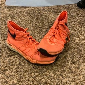 Nike dual fusion training shoes